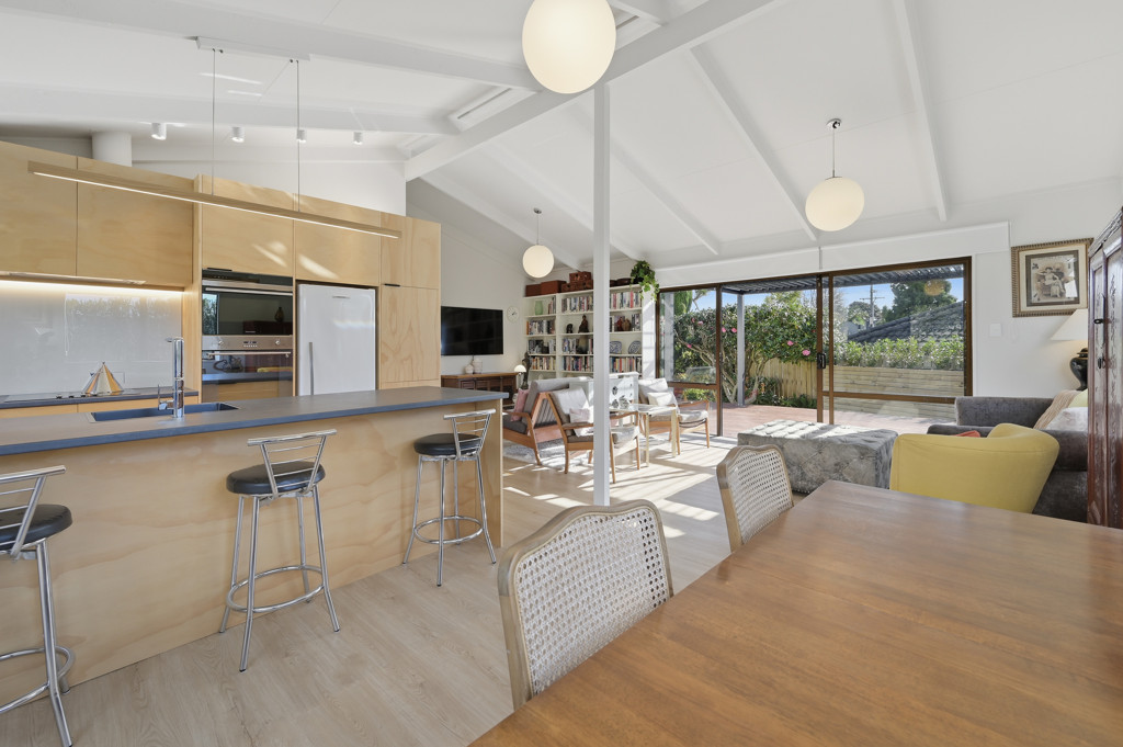 238 Levers Road, Matua
