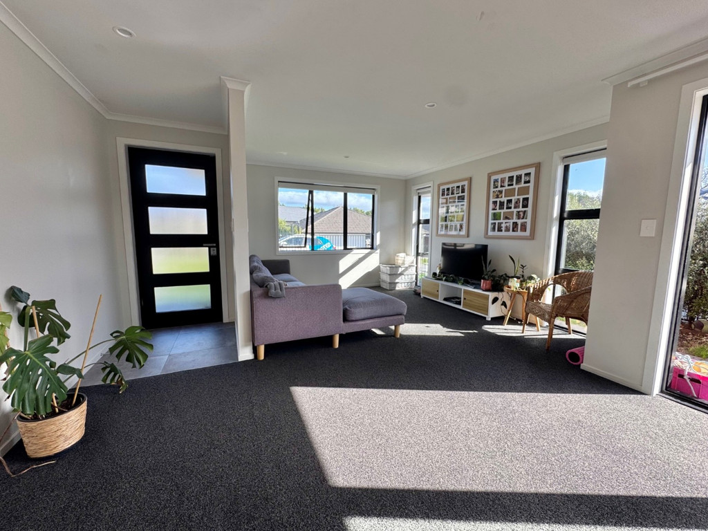 6 Ratahi Way, Omokoroa