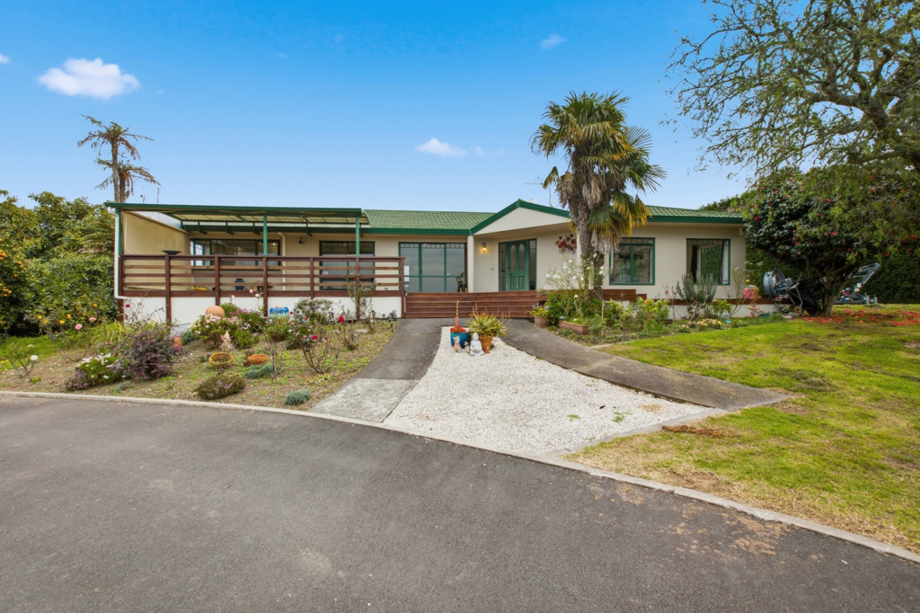 33 Paparoa Road, Te Puna