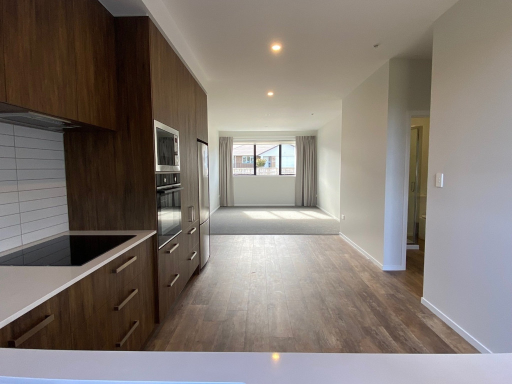 8 Equine Way, Brookfield