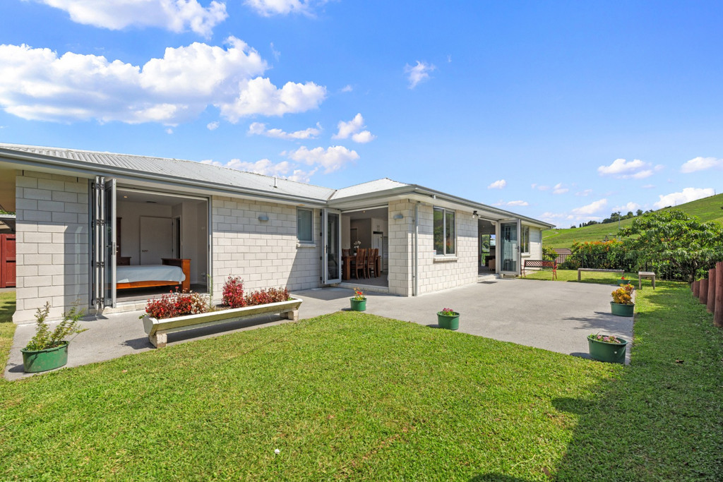 101 Ballintoy Park Drive, Welcome Bay