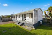 Tidy 2-Bedroom 2 Bathroom Home in a Convenient Location