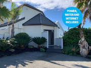 Beachside location on Oceanbeach Road, Furnished 1 Bedroom Apartment