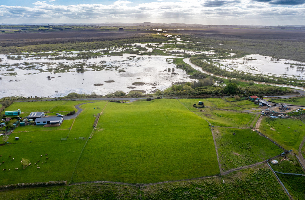 616 Falls Road, Waerenga