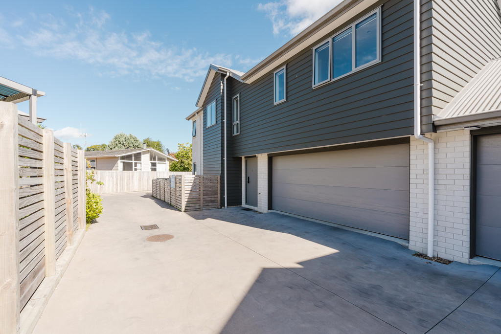 1/18 Pickering Crescent, Chedworth