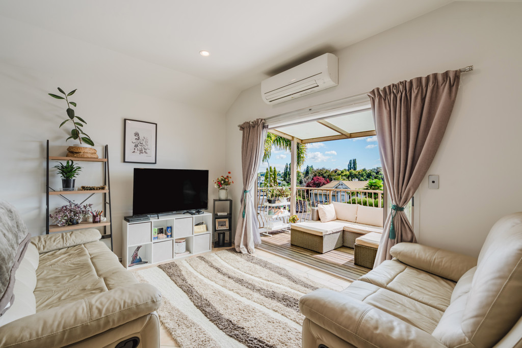 1211B Victoria Street, Whitiora