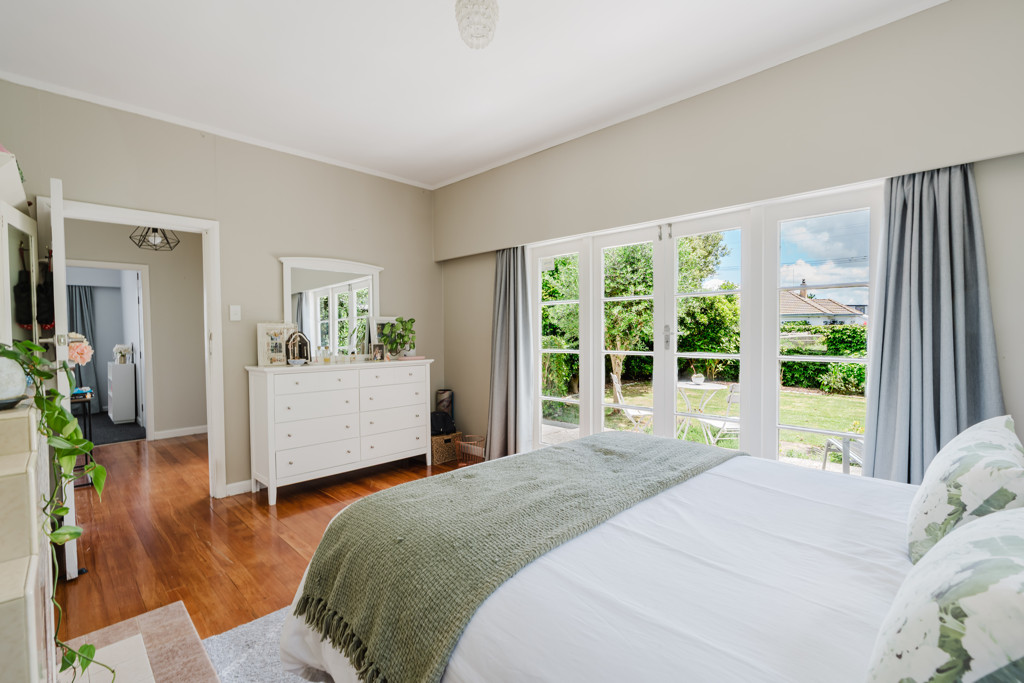 40 Enderley Avenue, Enderley