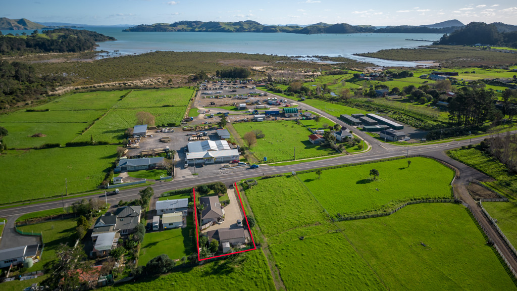 1175 Tiki Road, Coromandel