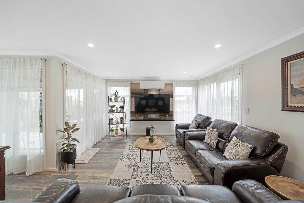 56 Scenic Rise, Rototuna North