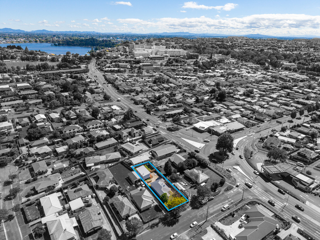 4 & 4A Mount View Road, Melville