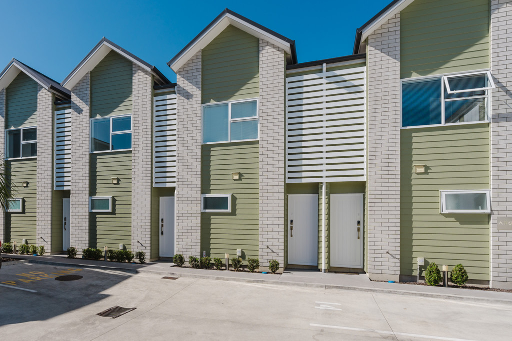 16/10 Burrows Place, Frankton