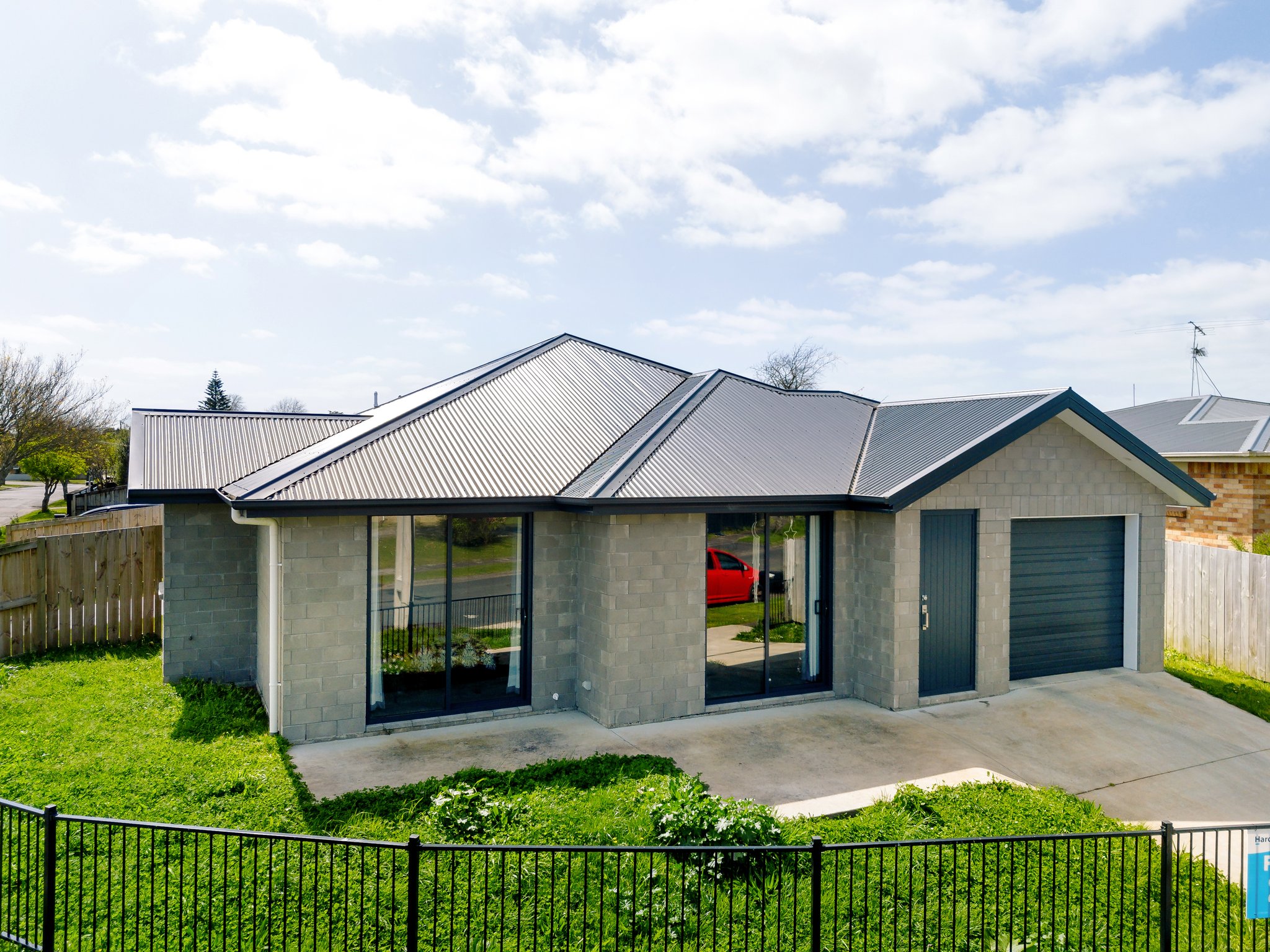 4/2 Masefield Drive, Enderley Property For Sale Harcourts Hamilton