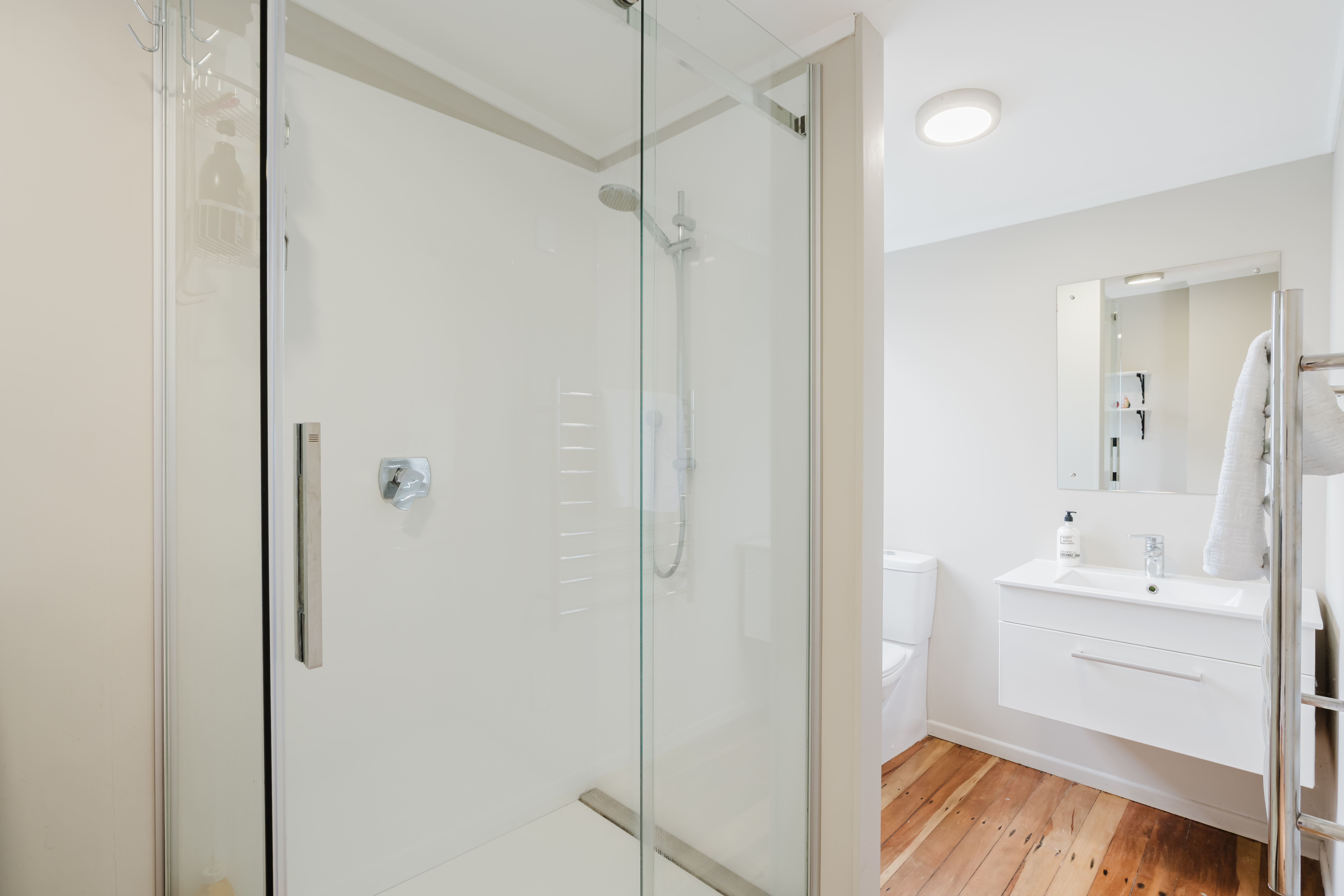 8 Riro Street, Hamilton East