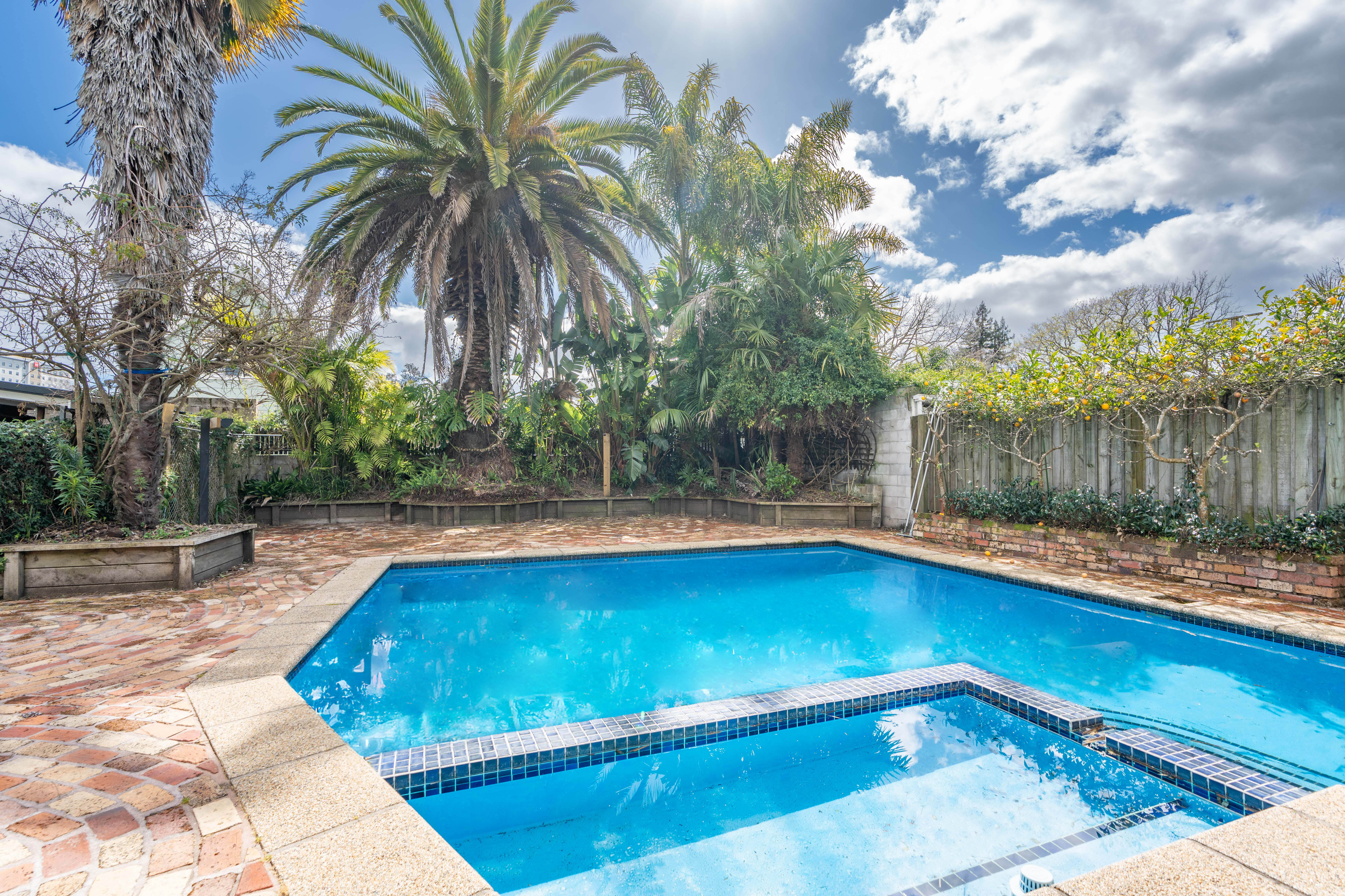 8 Riro Street, Hamilton East