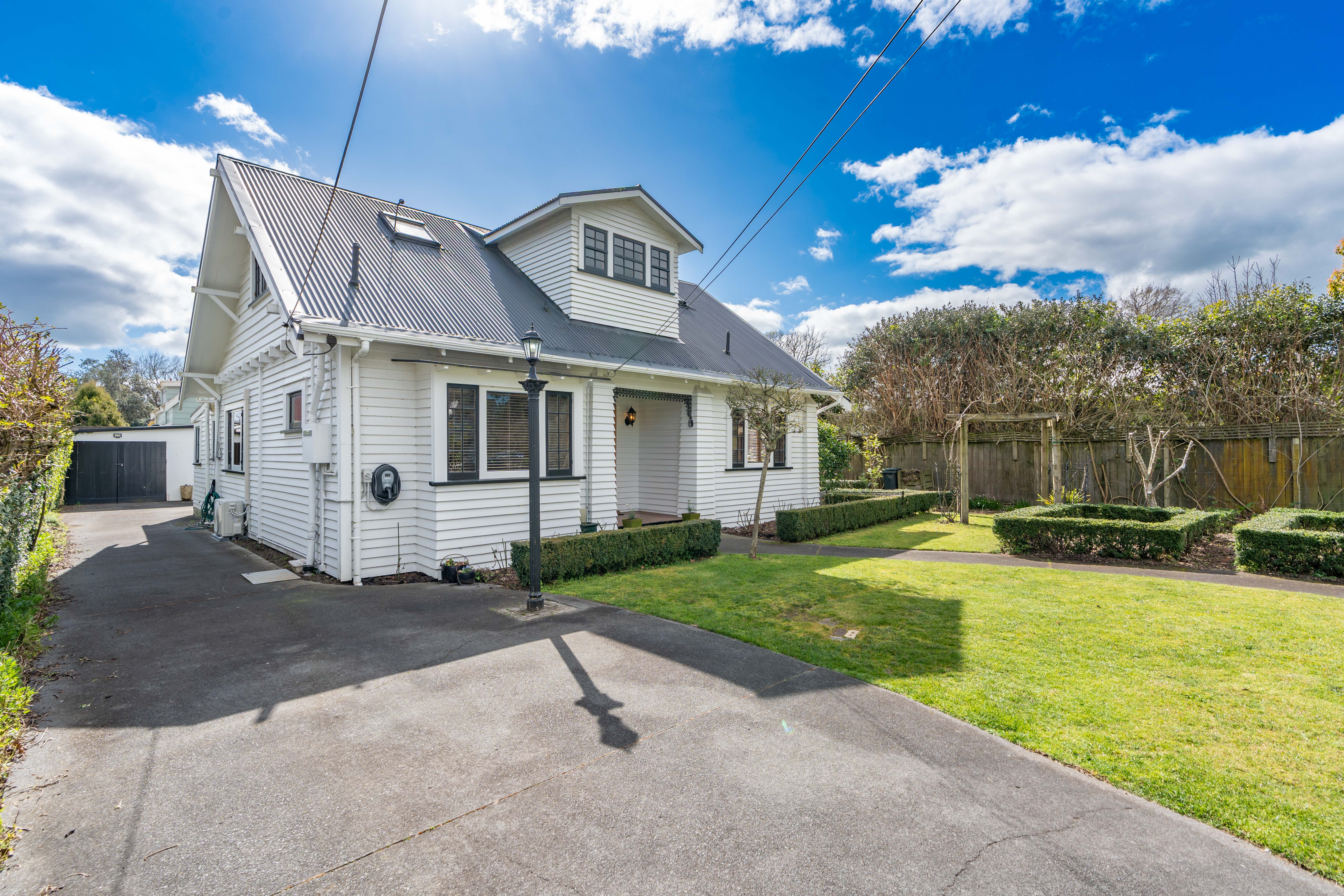 8 Riro Street, Hamilton East