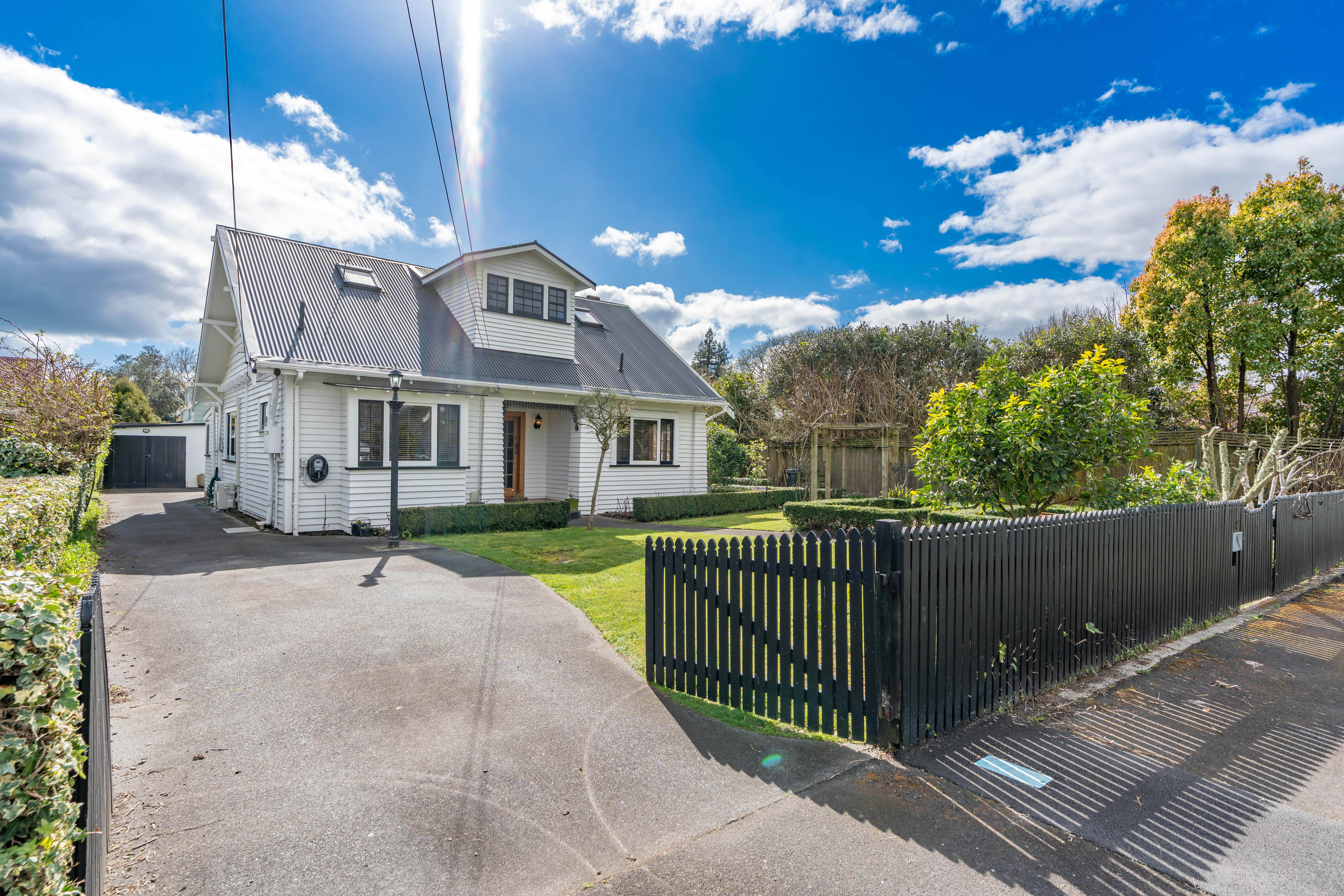 8 Riro Street, Hamilton East