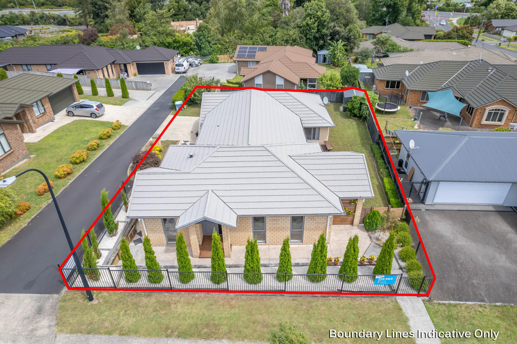 4 Cabourne Drive, Glenview