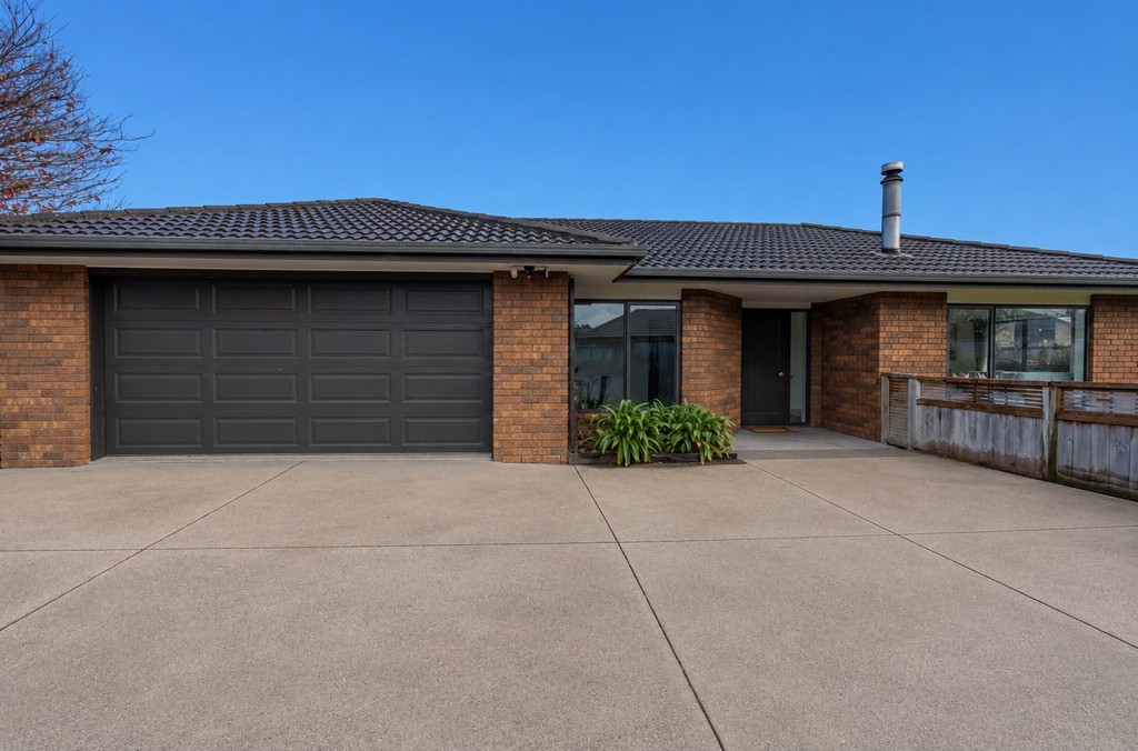 9 The Ford, Huntington