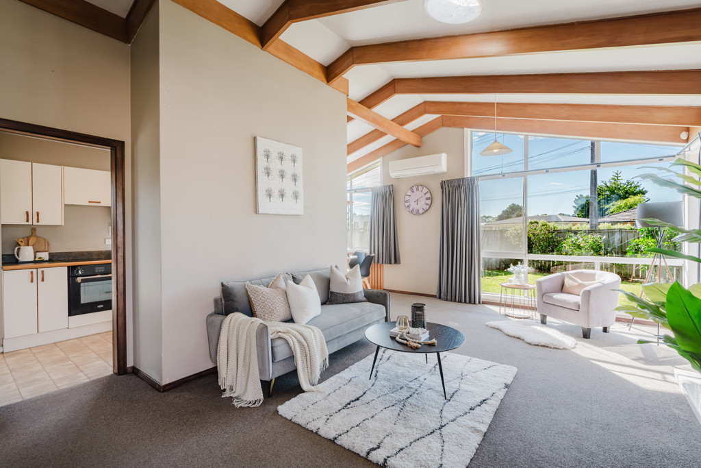 83 Bruce Avenue, Glenview