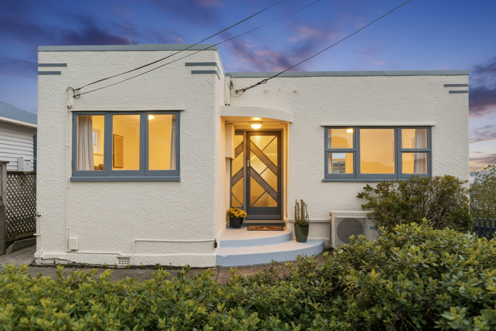 90 Farnham Street, Mornington
