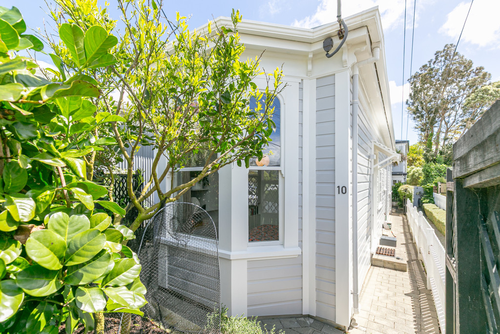 10 Carrington Street, Mount Cook