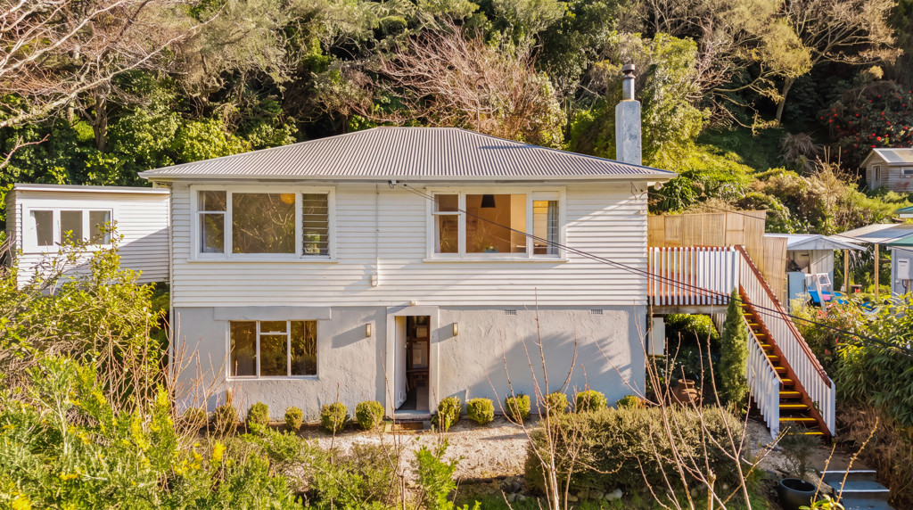 23 Curtis Street, Karori