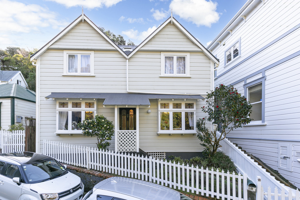 2 Ascot Street, Thorndon
