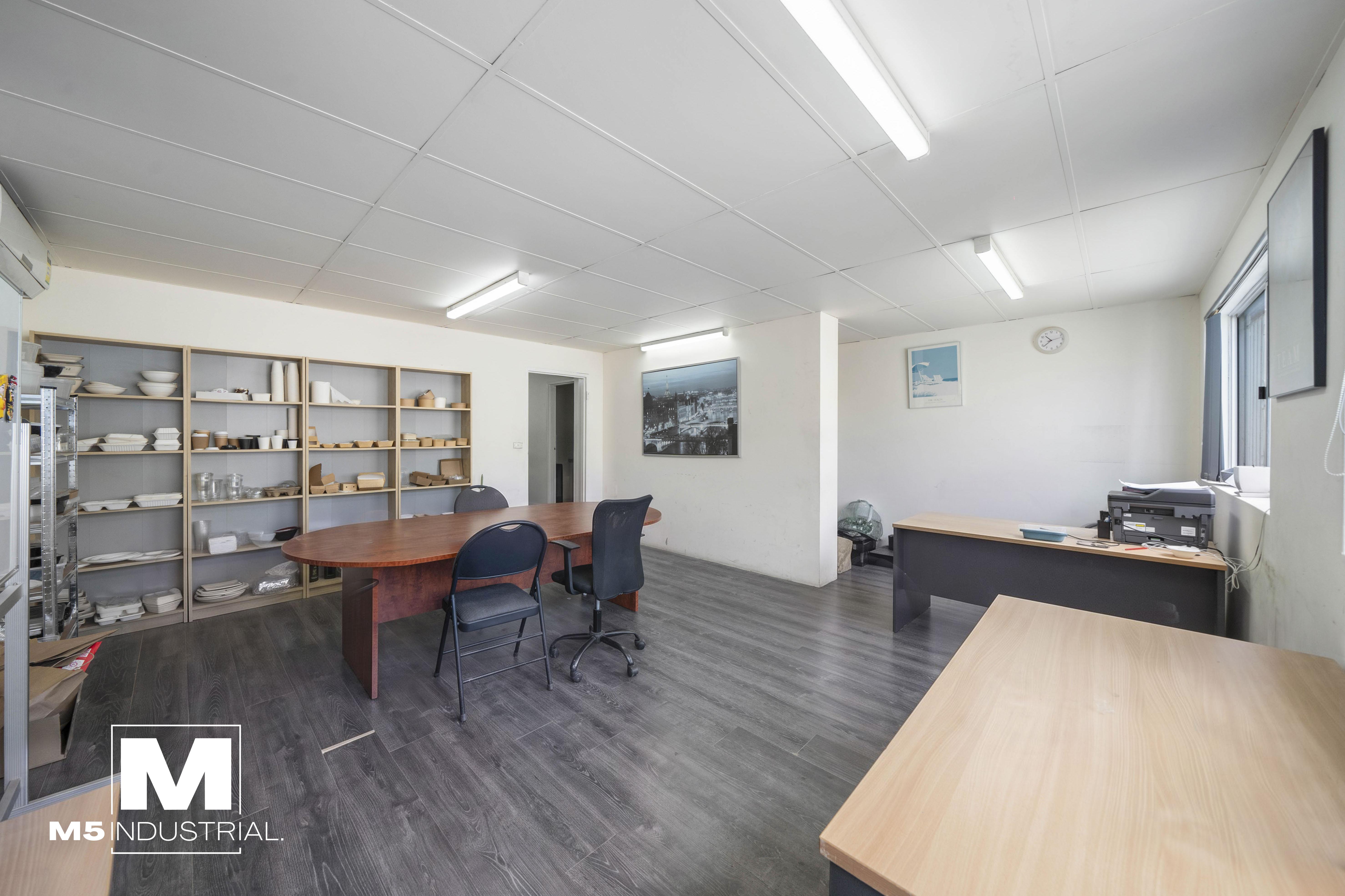 10 Garema Circuit, Kingsgrove