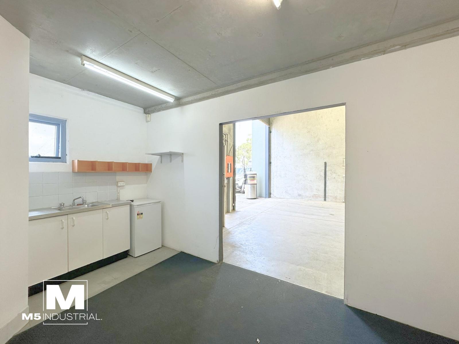 8 / 192A Kingsgrove Road, Kingsgrove