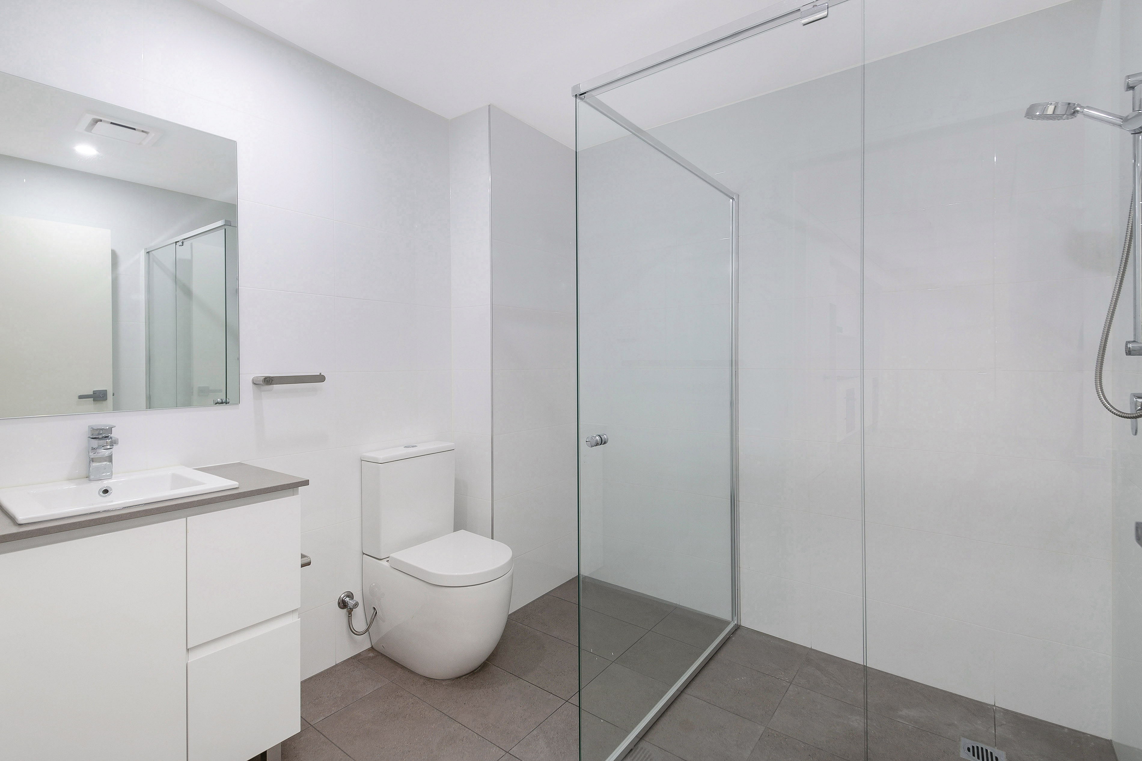 Modern One  Bedroom Unit - 20% Below Market Rent