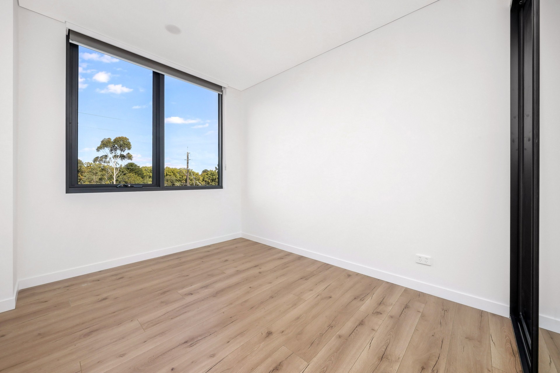 Near New Affordable housing apartment located in Lidcombe Rise 