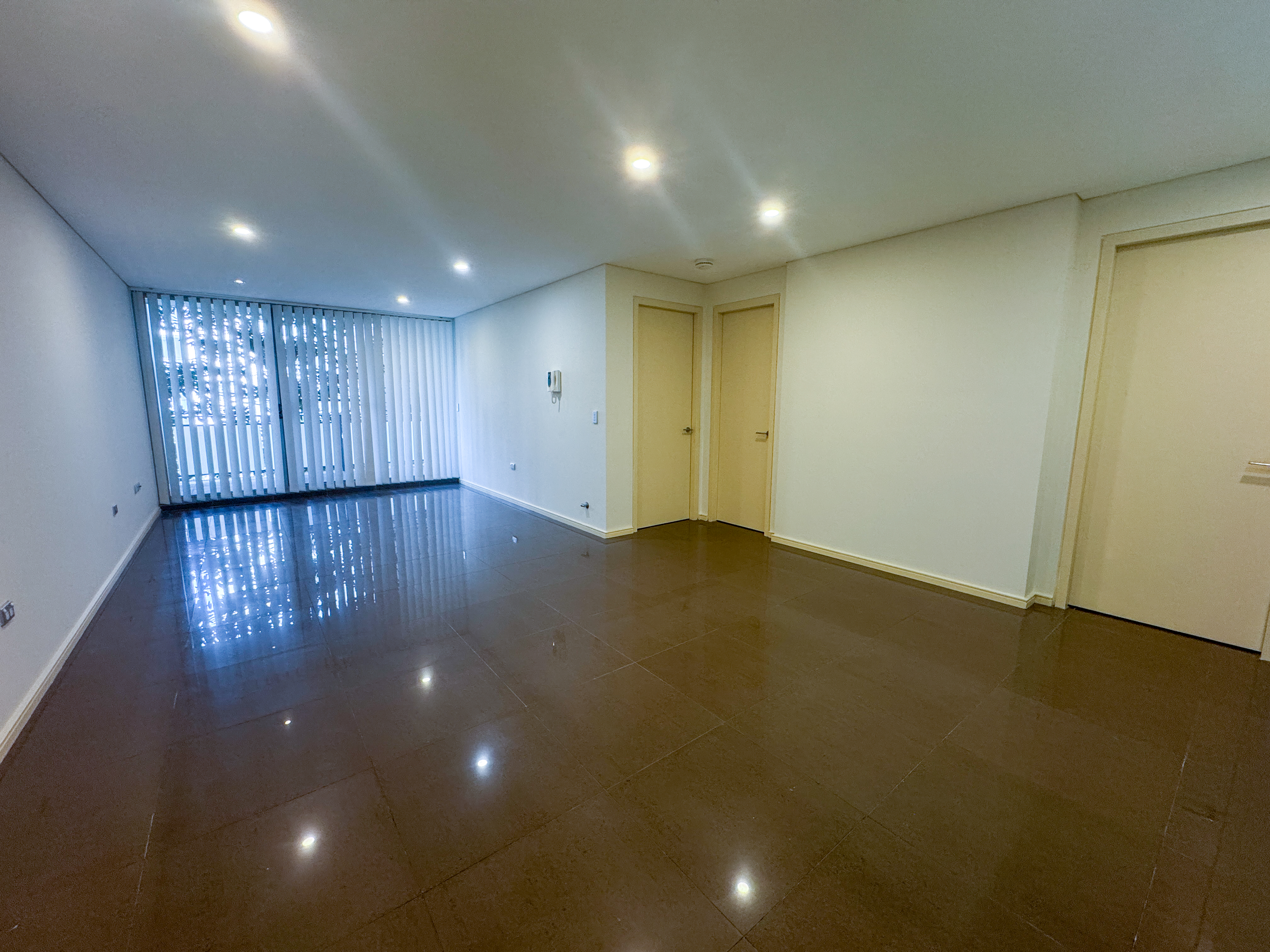 1 Bedroom Apartment - 25% below market rent