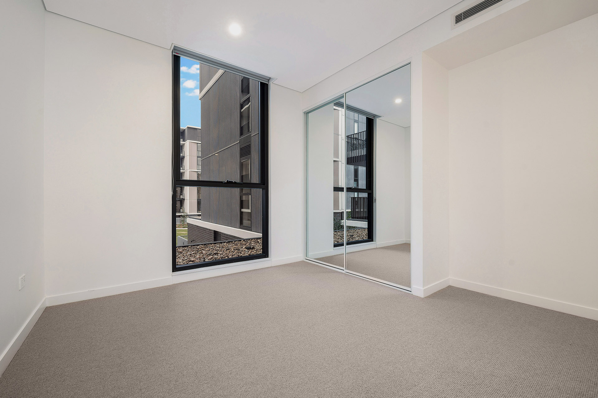 2 Bedroom Apartment - 25% below market rent
