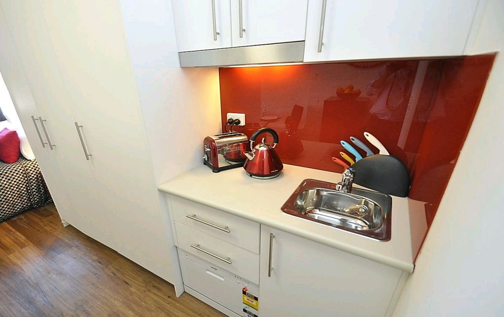 Partially Furnished Apartments - Close vicinity of Sydney CBD and The University of Sydney