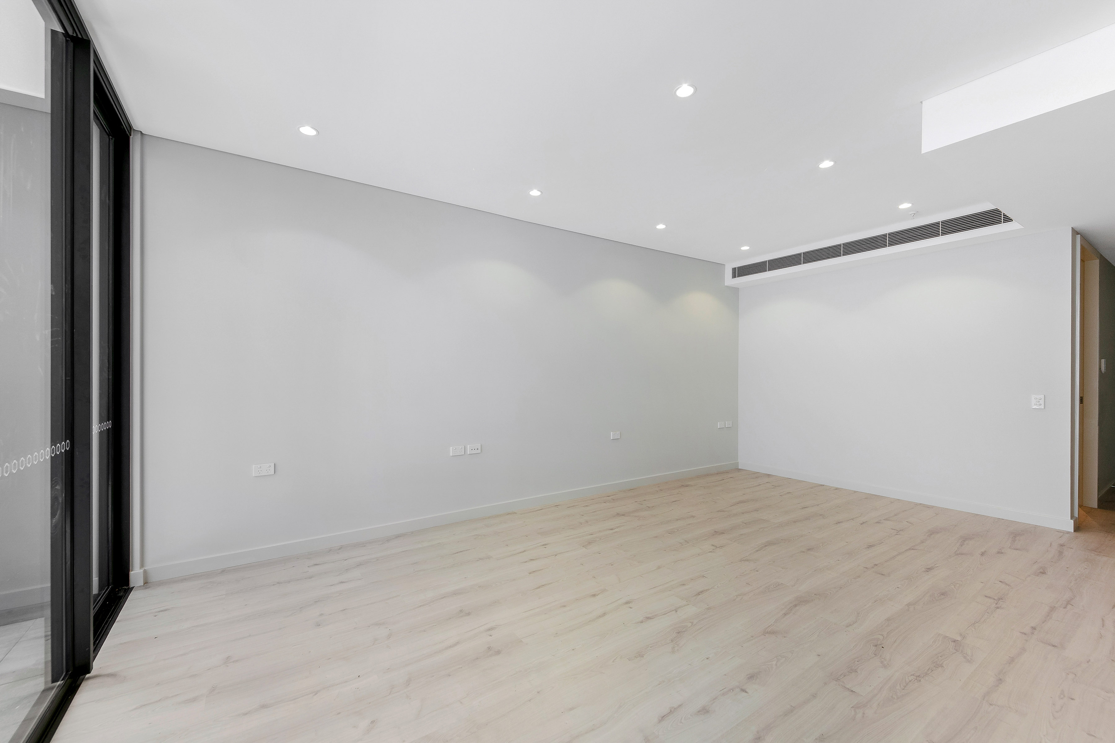 ESSENTIAL WORKER AFFORDABLE HOUSING - 20% UNDER MARKET RENT 