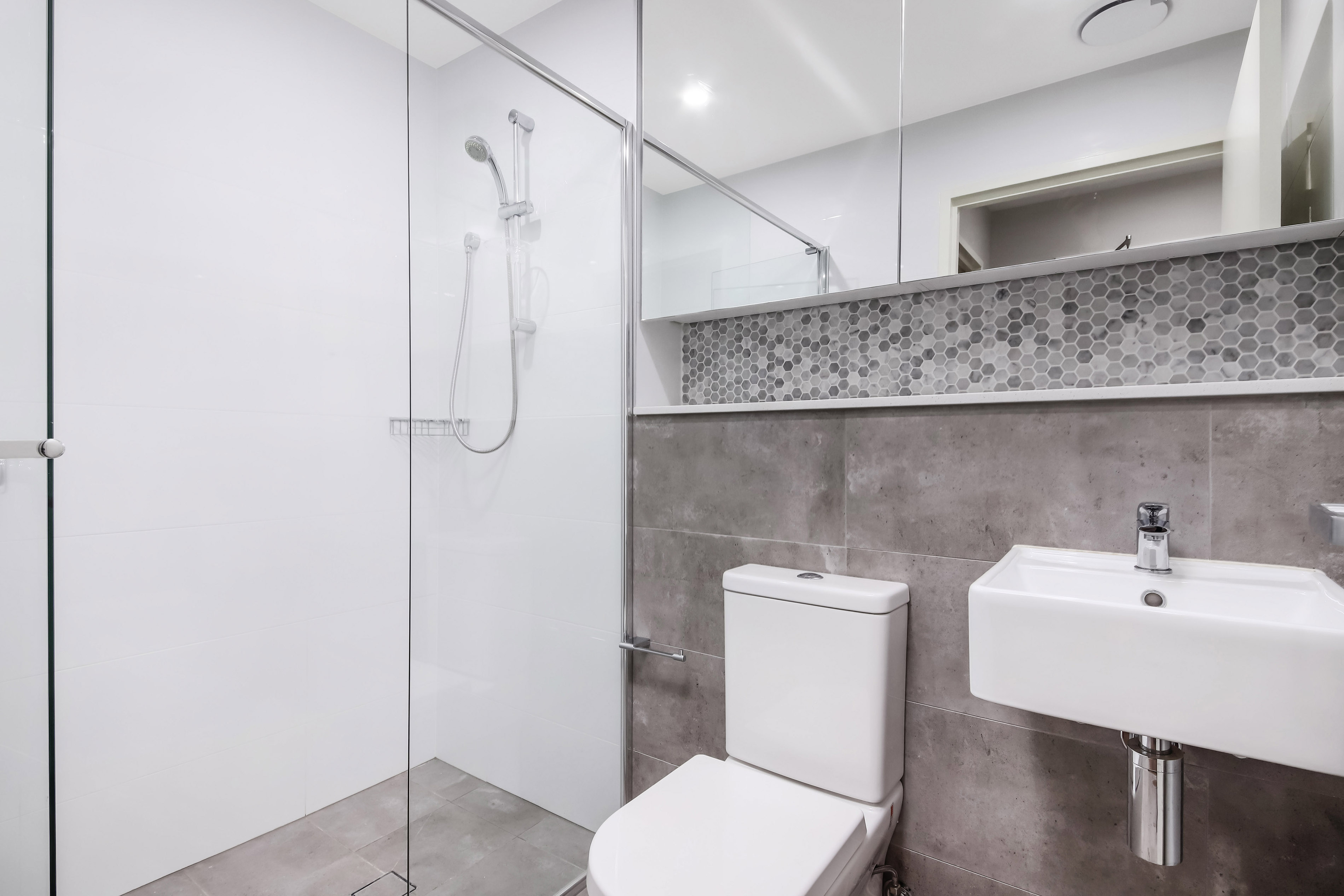 Modern One Bedroom Unit - 20% Below Market Rent
