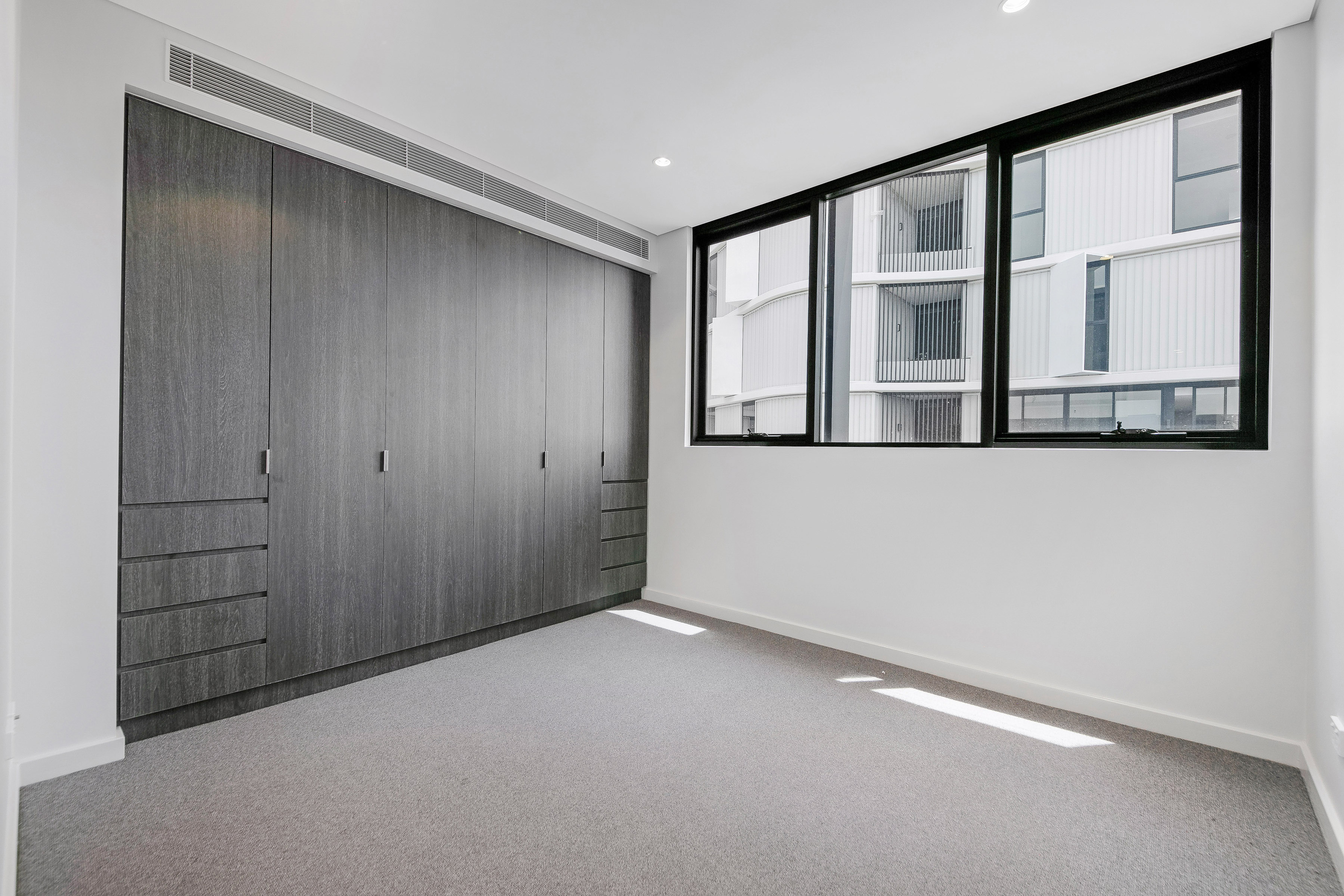 ESSENTIAL WORKER AFFORDABLE HOUSING - 20% UNDER MARKET RENT 