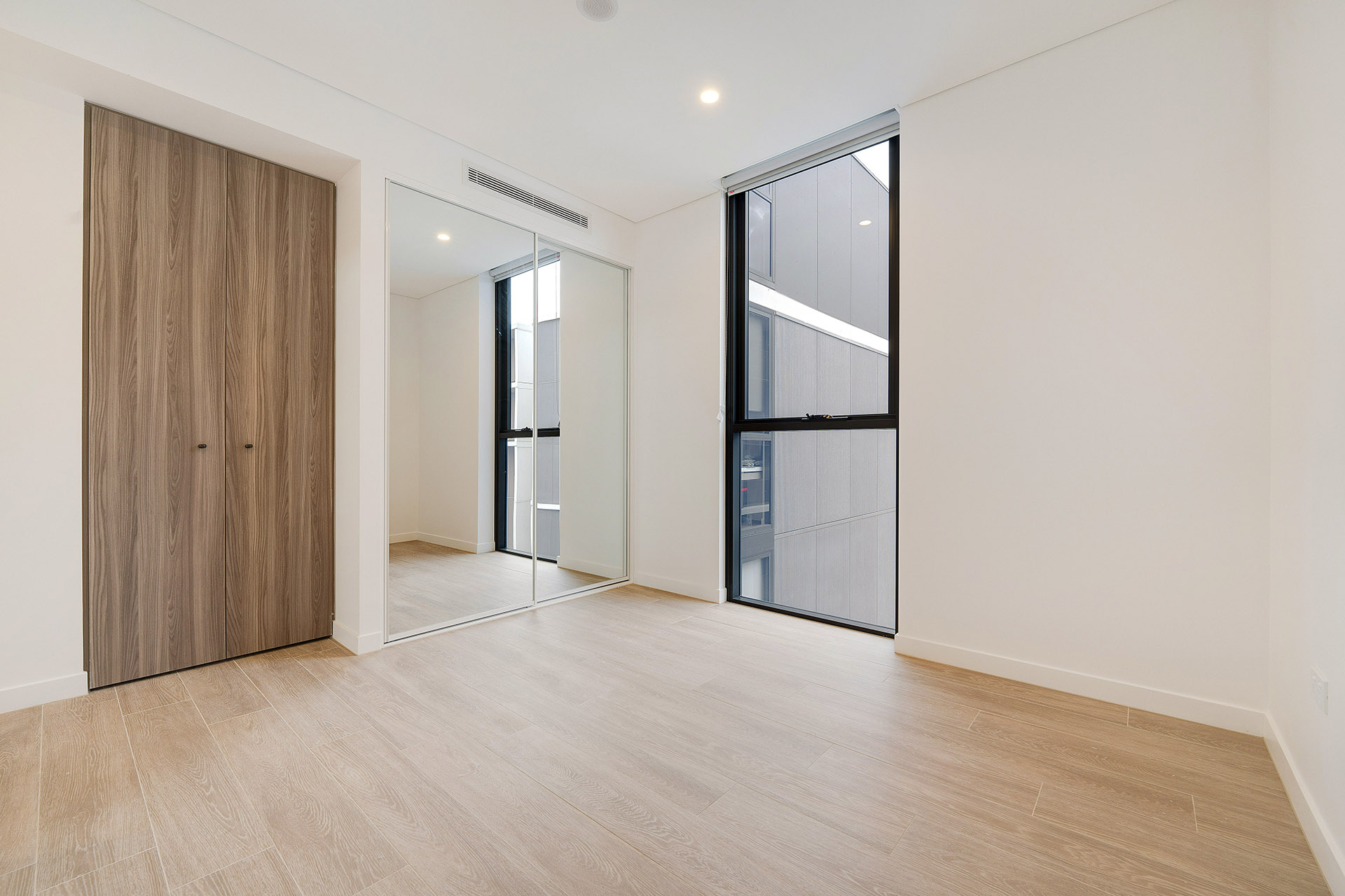 2 Bedroom Apartment - 25% below market rent