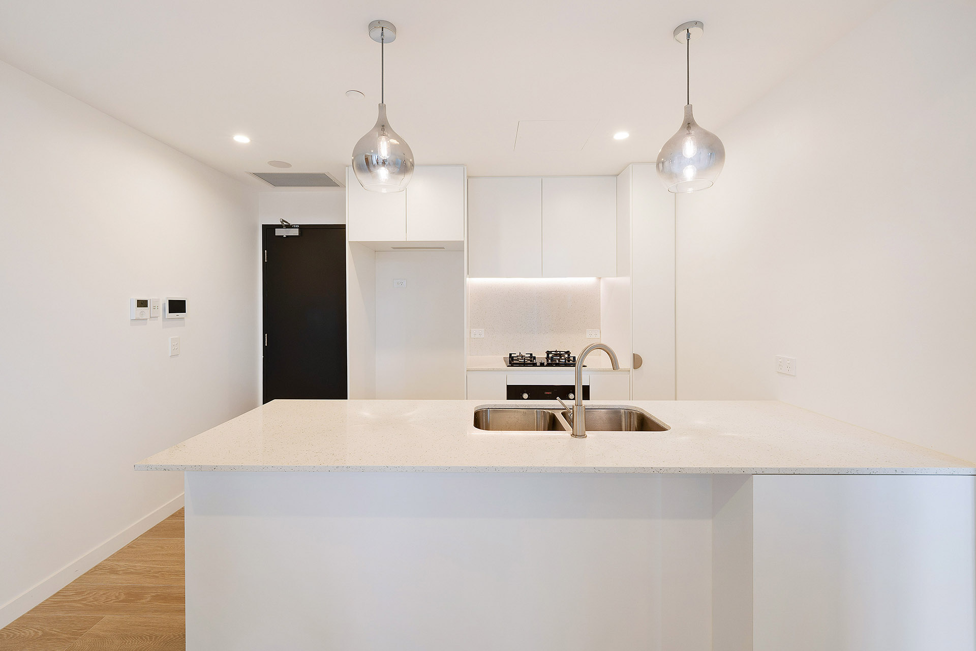 2 Bedroom Apartment - 25% below market rent