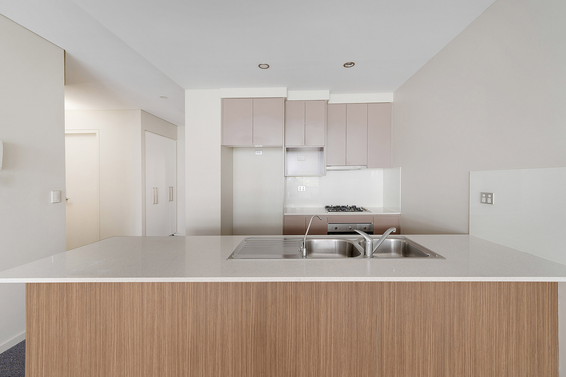 2 Bedroom Apartment - 25% below market rent