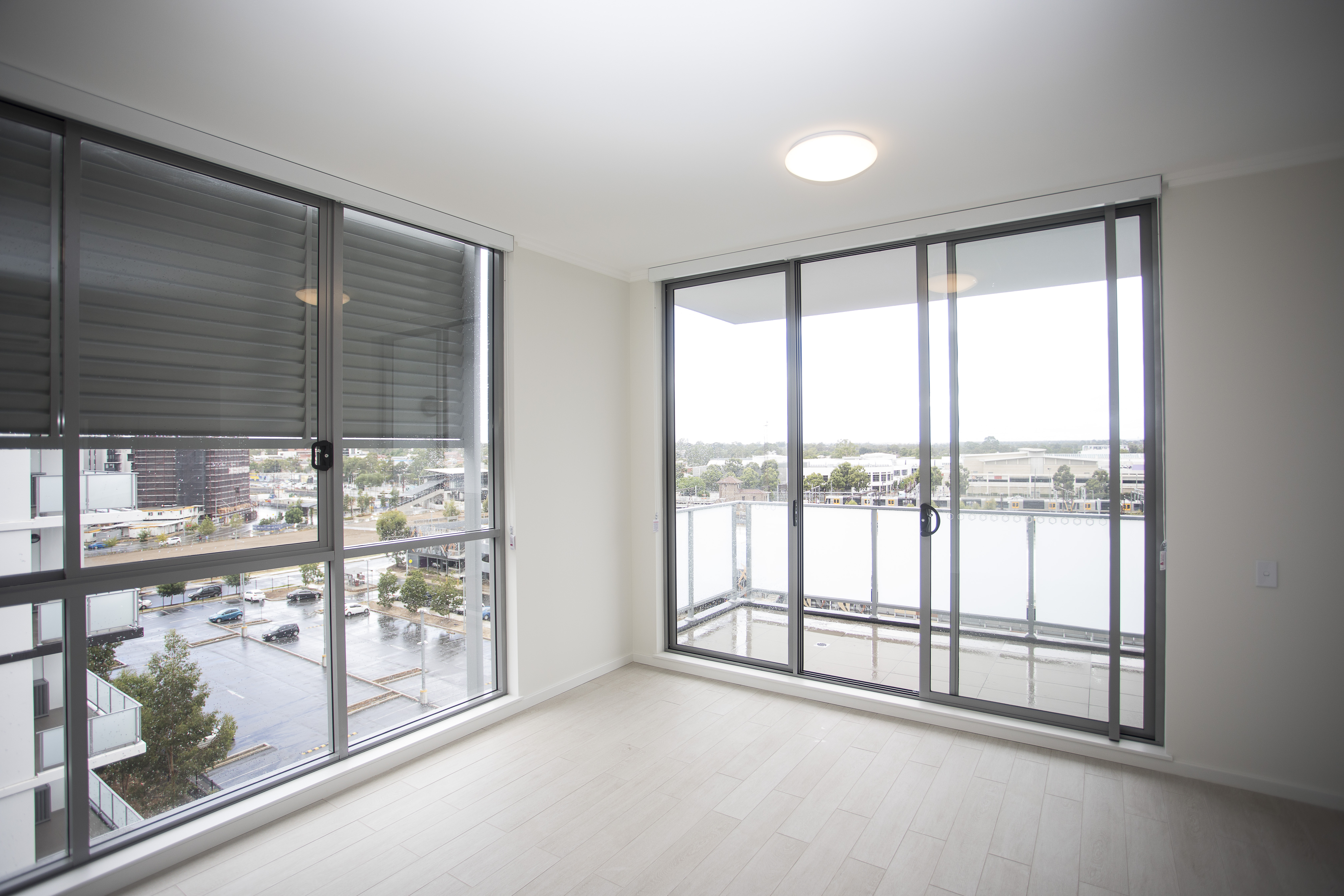 Building C Modern Apartment in Prime Location 6th Floor