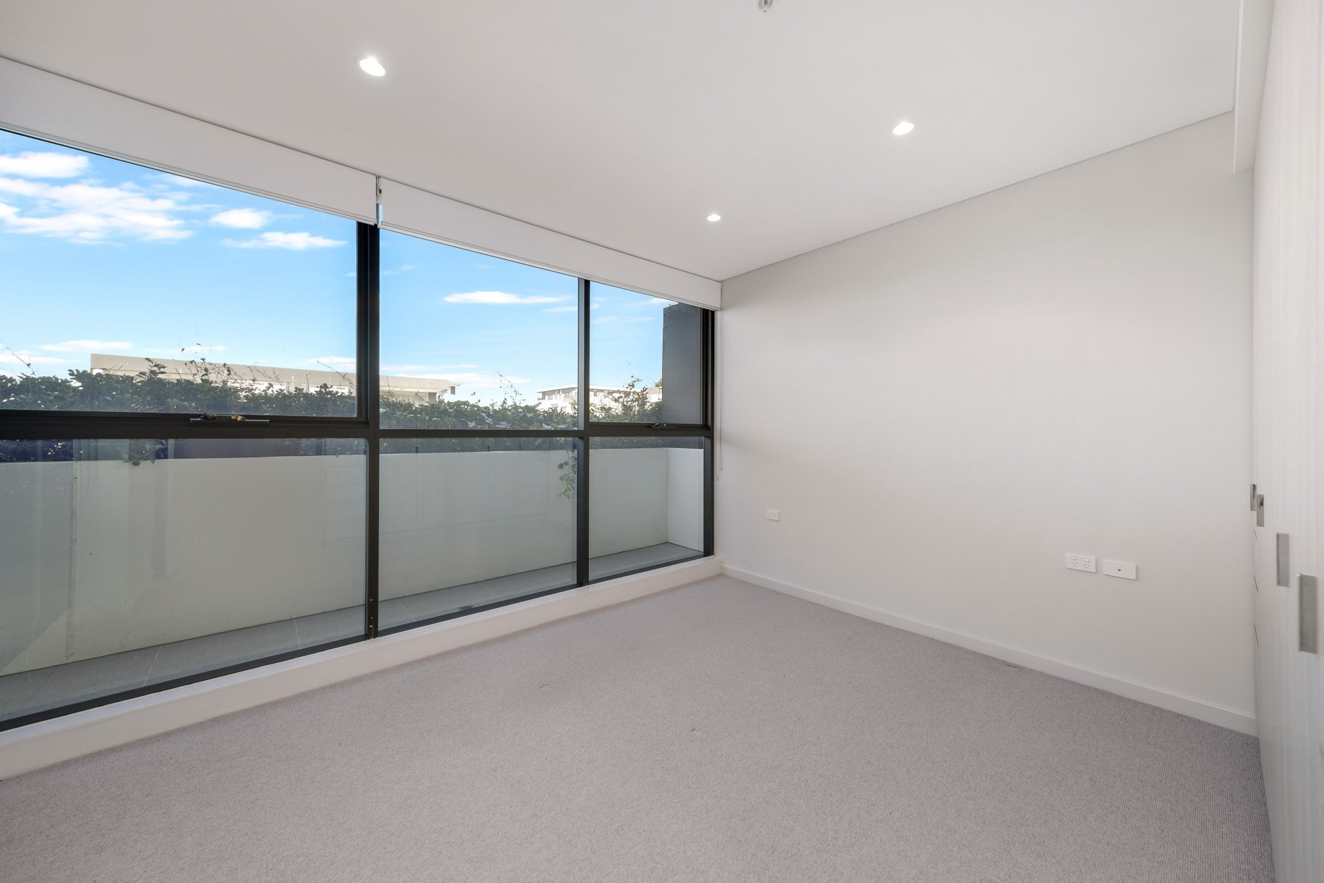 One Bedroom Apartment