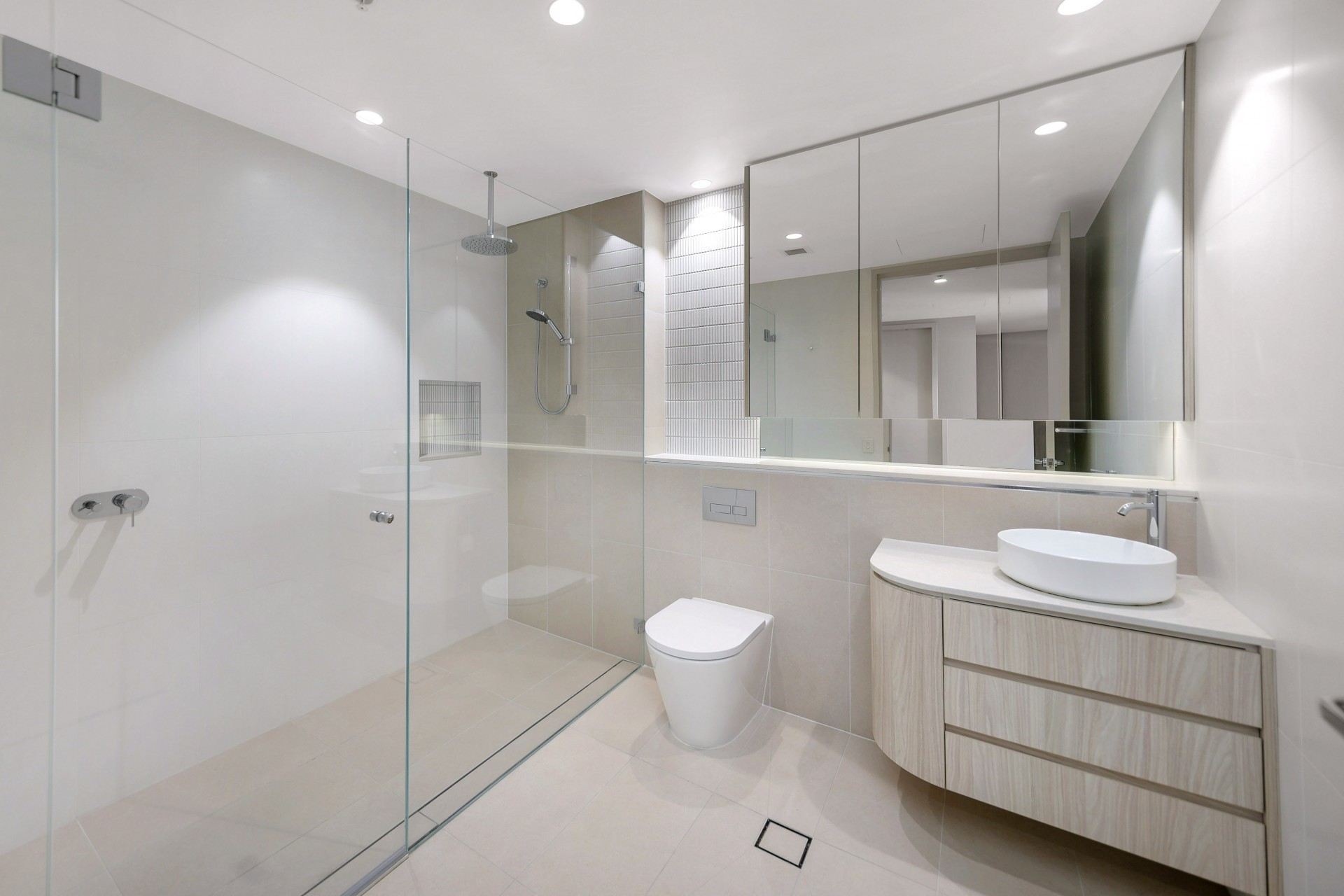 One Bedroom Apartment