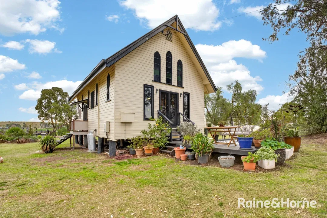 11 Oak Street, Tannymorel For Sale by Farmbuy.com - image 23