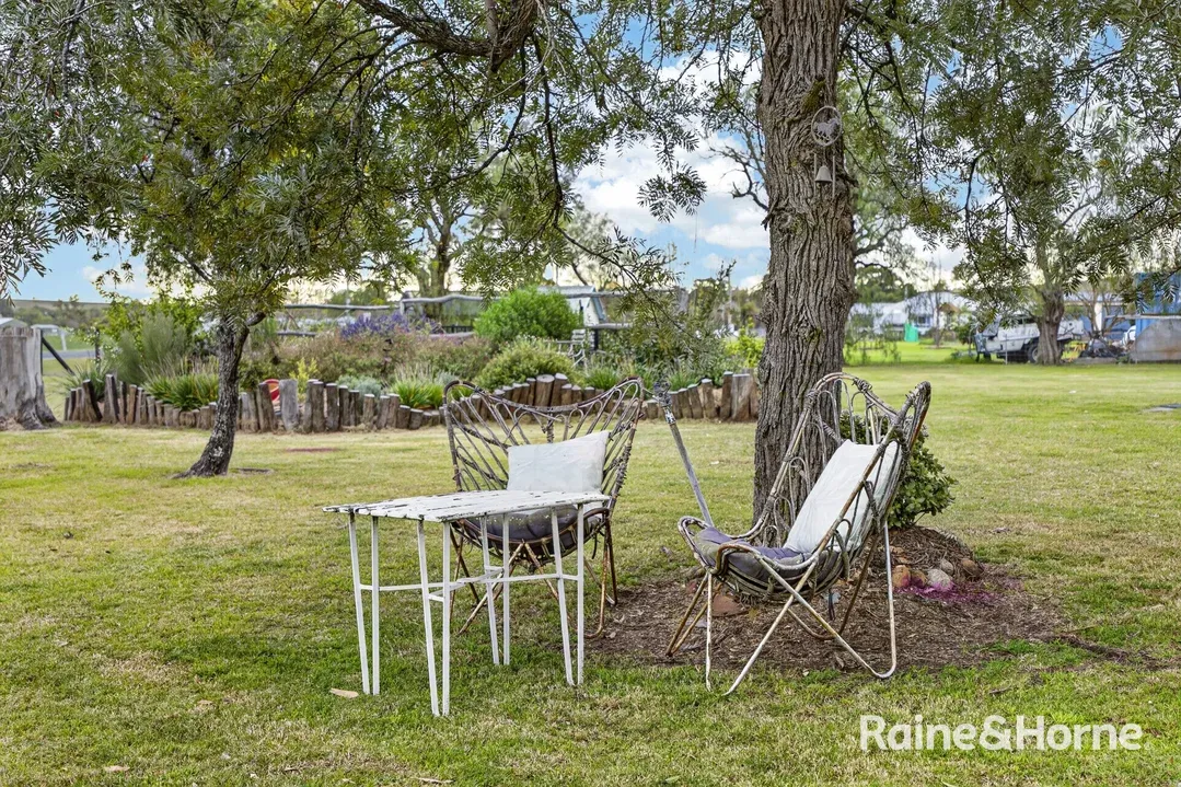 11 Oak Street, Tannymorel For Sale by Farmbuy.com - image 24