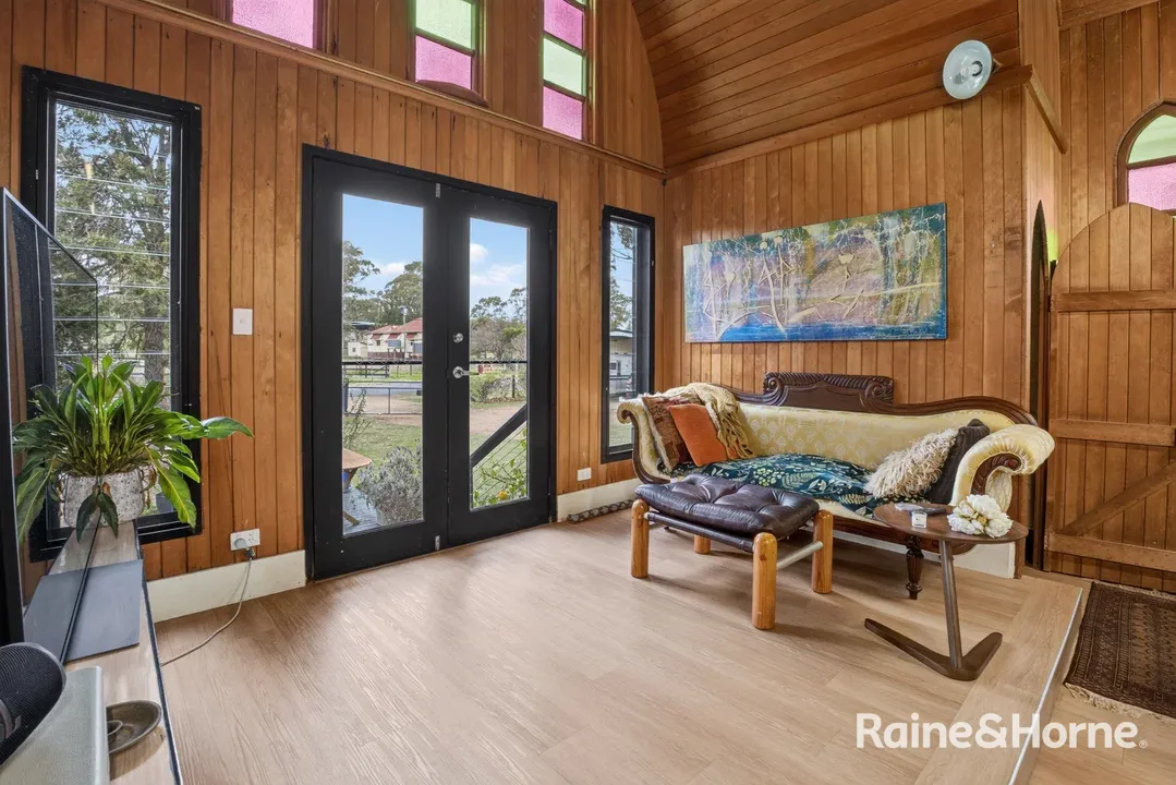 11 Oak Street, Tannymorel For Sale by Farmbuy.com - image 11