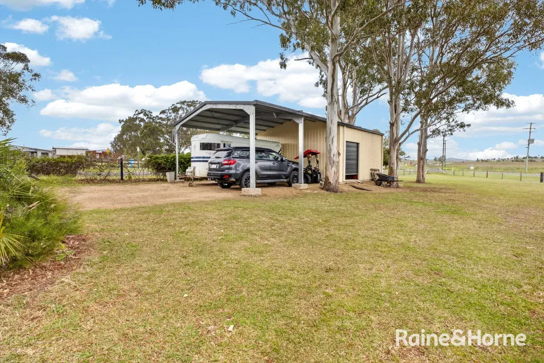 11 Oak Street, Tannymorel For Sale by Farmbuy.com - image 28