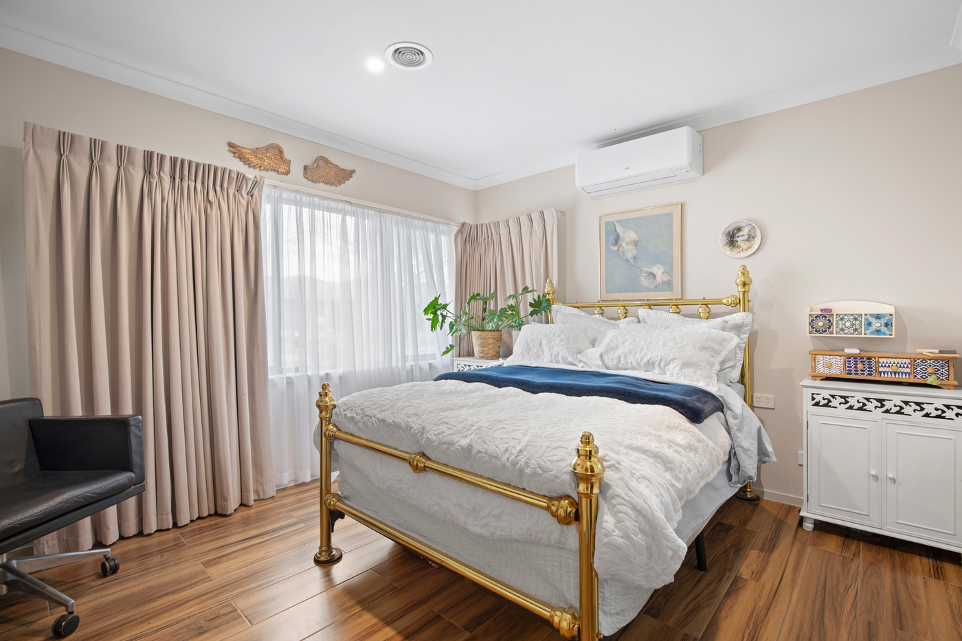 6 Bindarri Road, Manor Lakes - Thumbnail 4