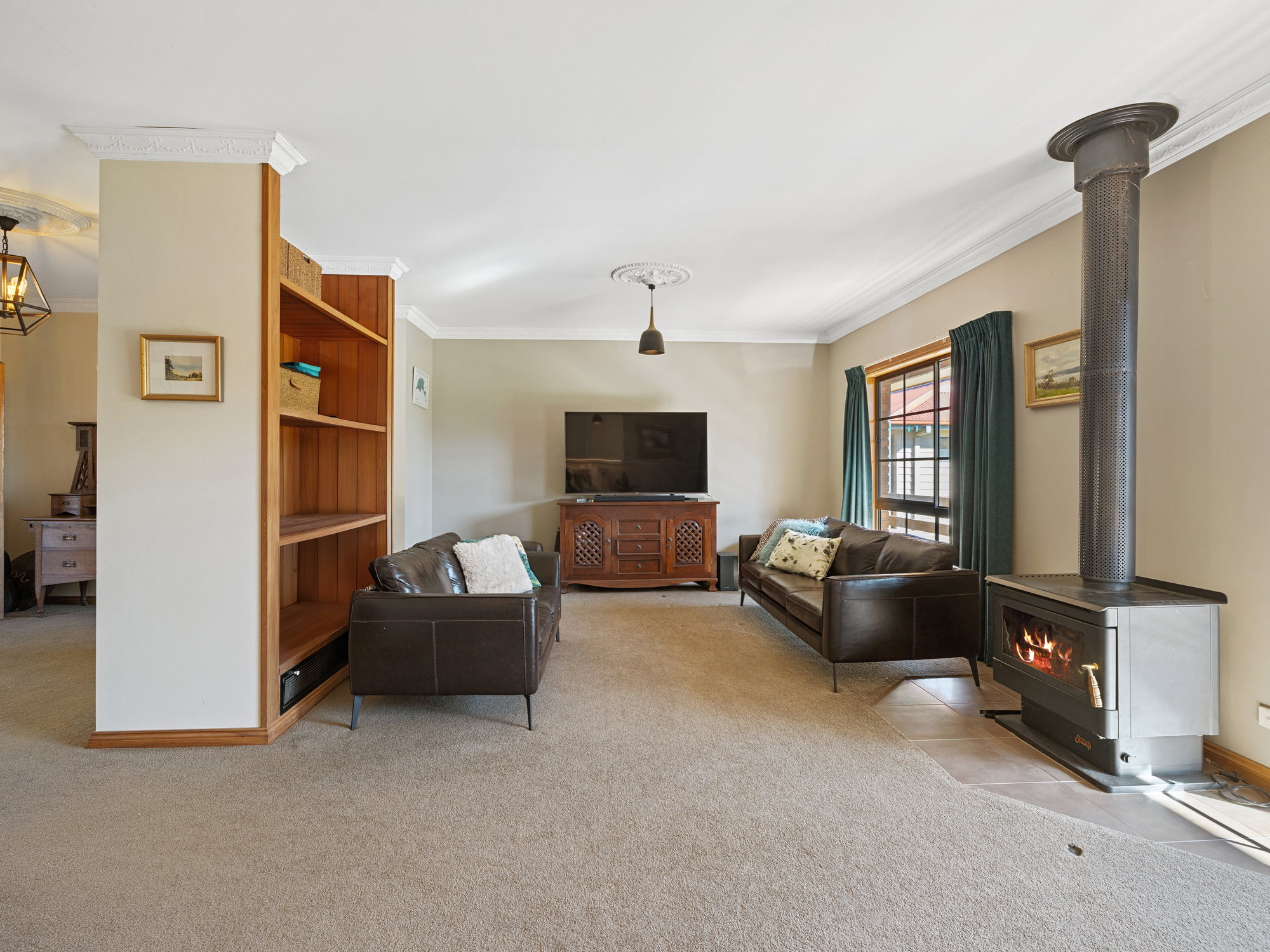 422 Ventnor Road, Ventnor For Sale by Farmbuy.com - image 12