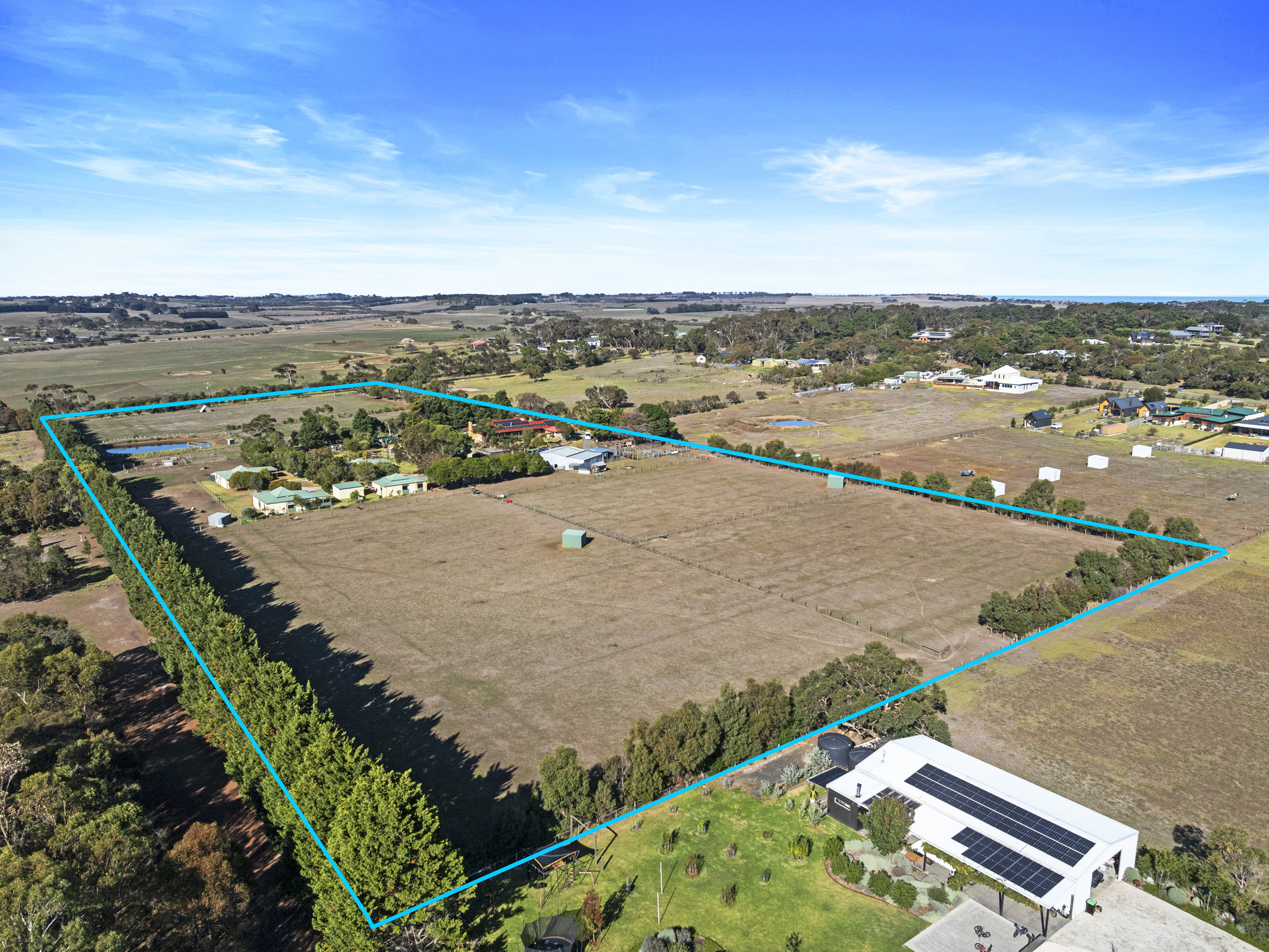 422 Ventnor Road, Ventnor For Sale by Farmbuy.com - image 4